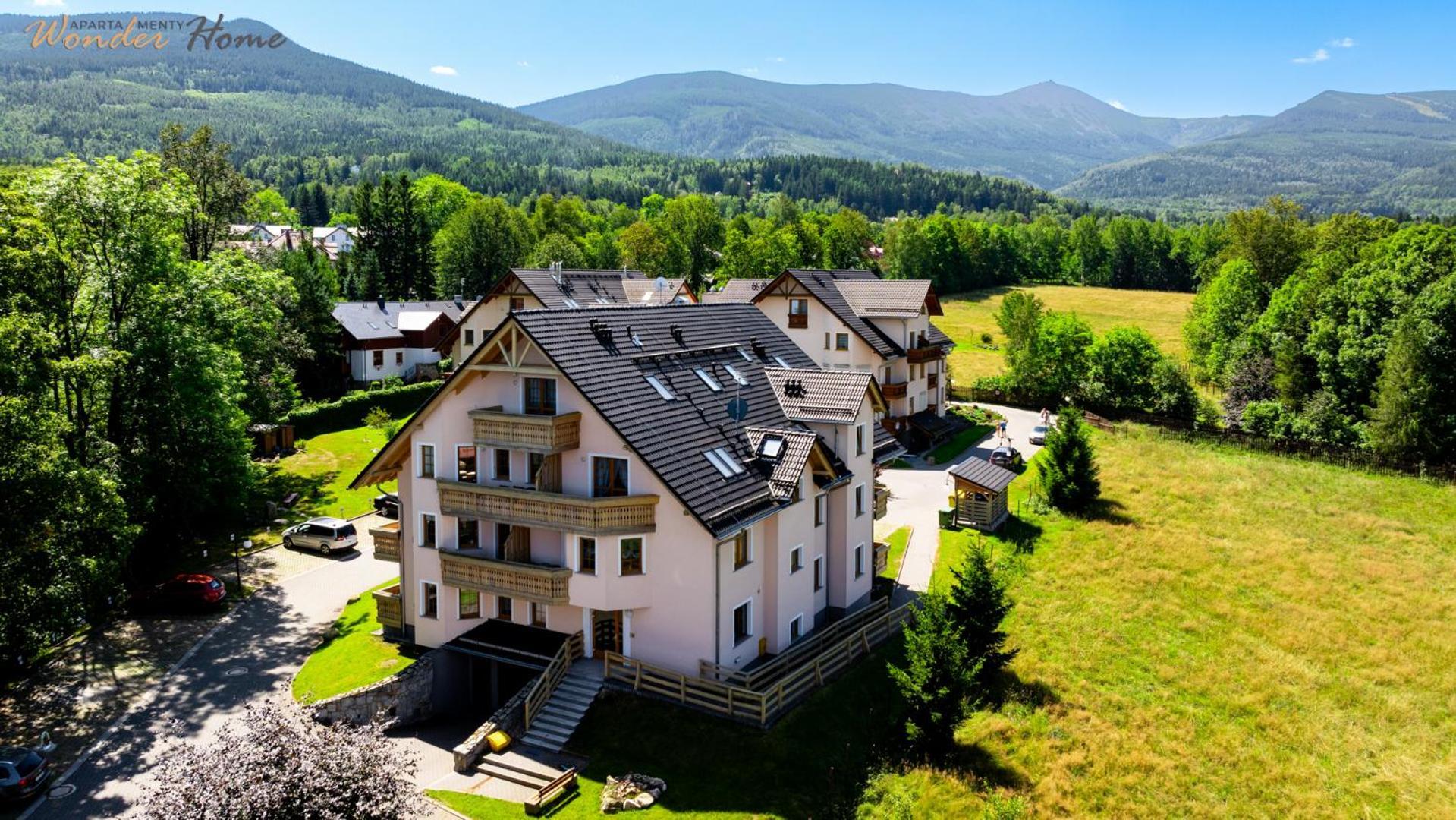 Wonder Home - Apartamenty W Spokojnej Okolicy, Z Widokiem Na Gory Karpacz Esterno foto
